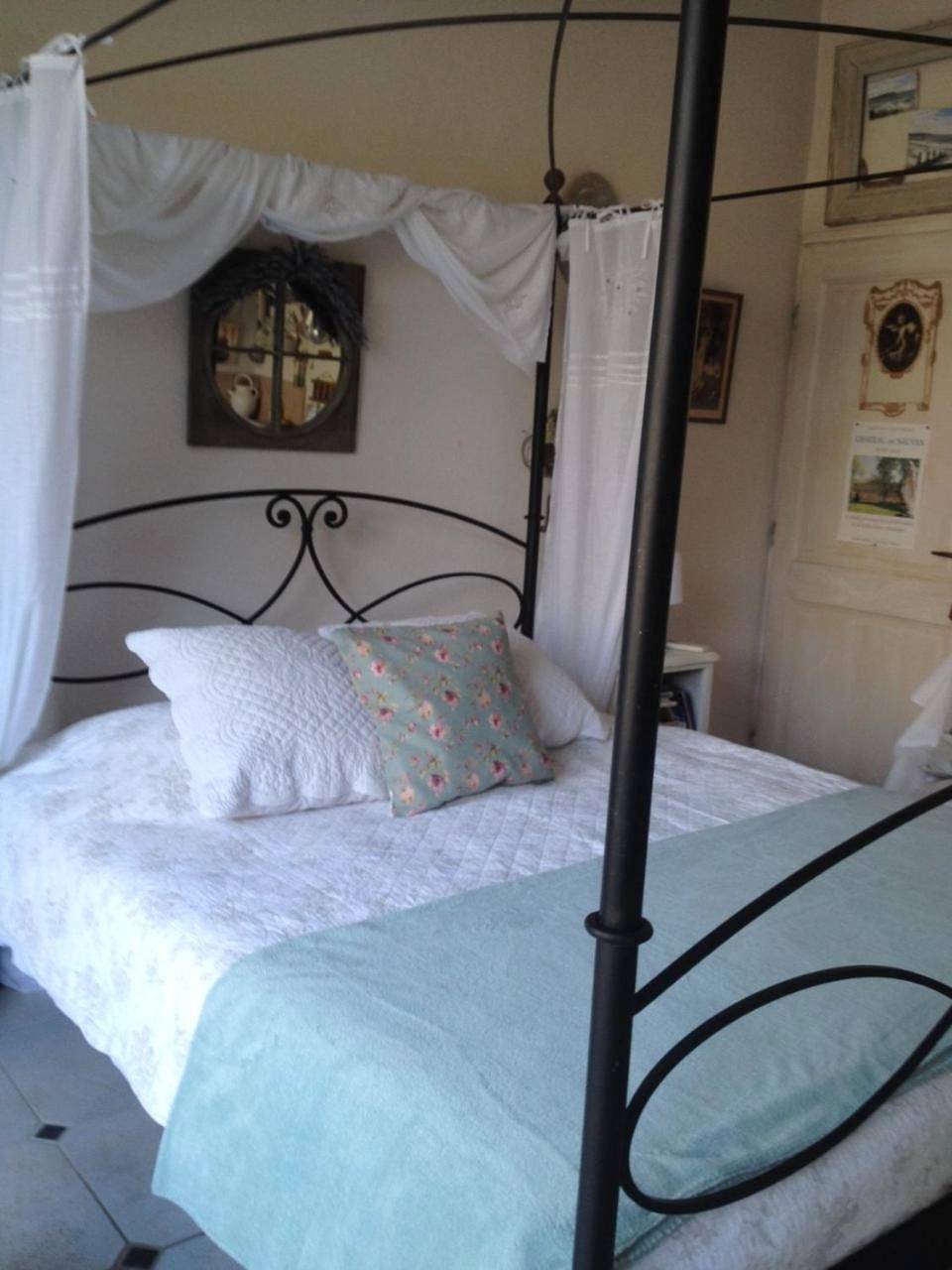 Appartement entier, Apartment in La Tour-d'Aigues, Parc naturel régional du Luberon