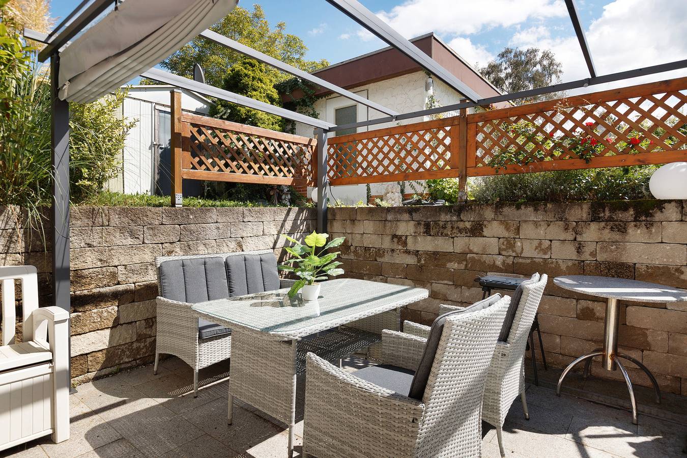 Ganze Wohnung, Ferienwohnung 'Zeller' mit privater Terrasse und Wlan in Gaienhofen, Untersee