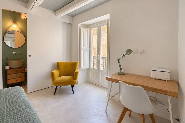 Entire apartment, Veronique  apartments two terrace sea view in Ortigia, Syracuse
