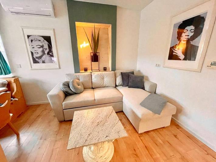 Ferienhaus für 10 Personen, mit Ausblick und Balkon in Lahnstein