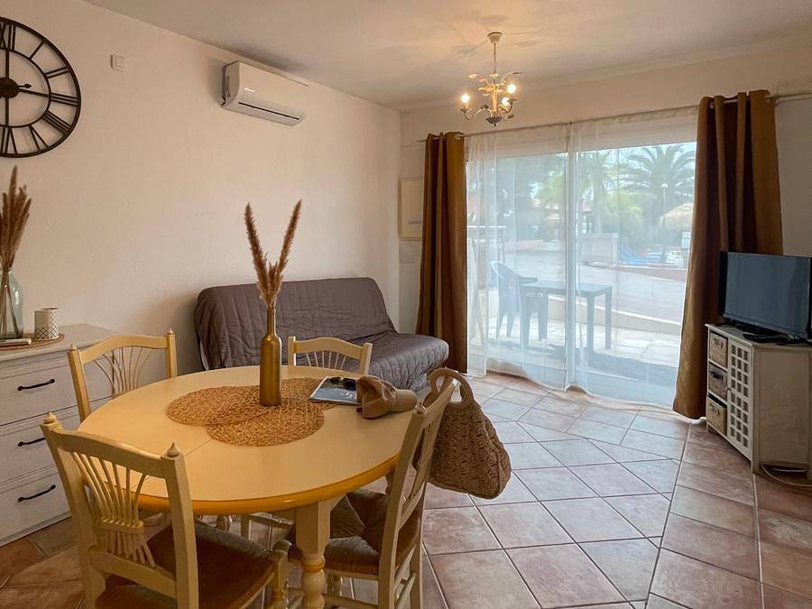 Camping International - Appartamento 4 persone - Appartamento Hestia - 2 locali 33 m² - 1 camera da letto - Aria condizionata e Tv in La Madrague, Hyeres