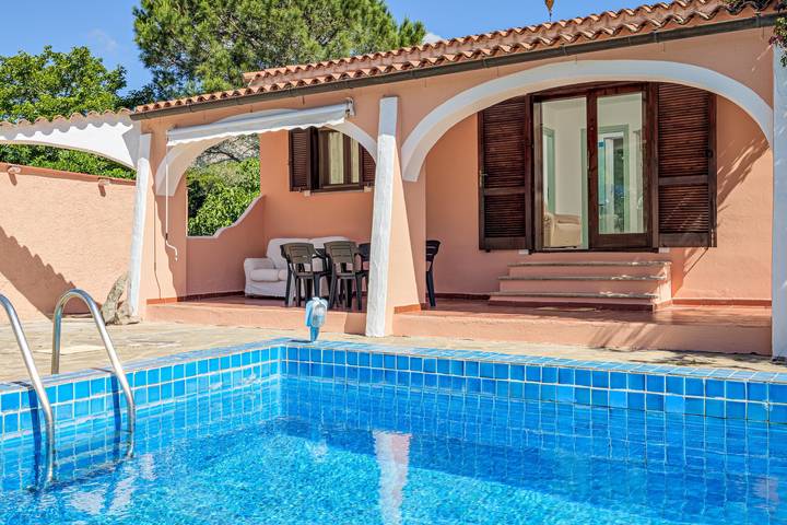 Villa pour 4 personnes, avec jardin, animaux acceptés dans Costa Smeralda - 2