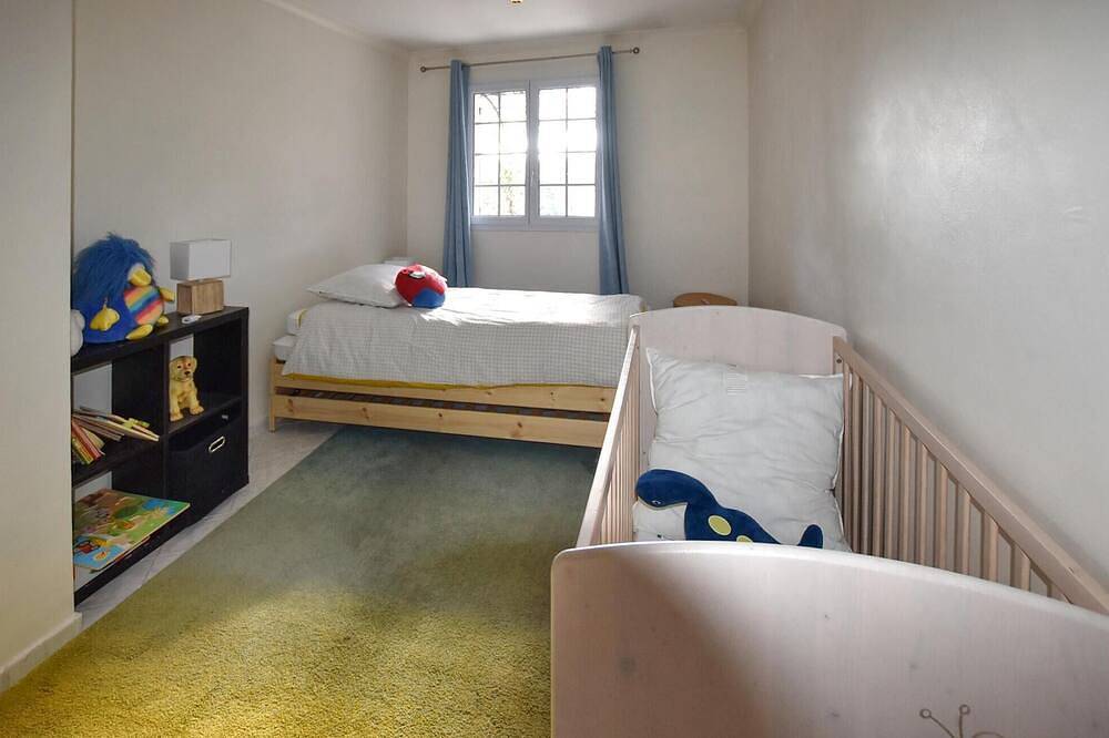 Maison avec piscine privée in Entraigues-sur-la-Sorgue, Vaucluse