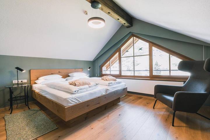 Hütte für 6 Personen, mit Sauna und Pool sowie Ausblick und Garten, mit Haustier in Gaschurn - 2