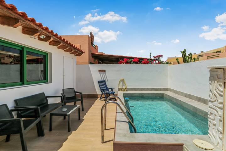 Finca für 8 Personen, mit Balkon und Terrasse sowie Pool in Costa Calma