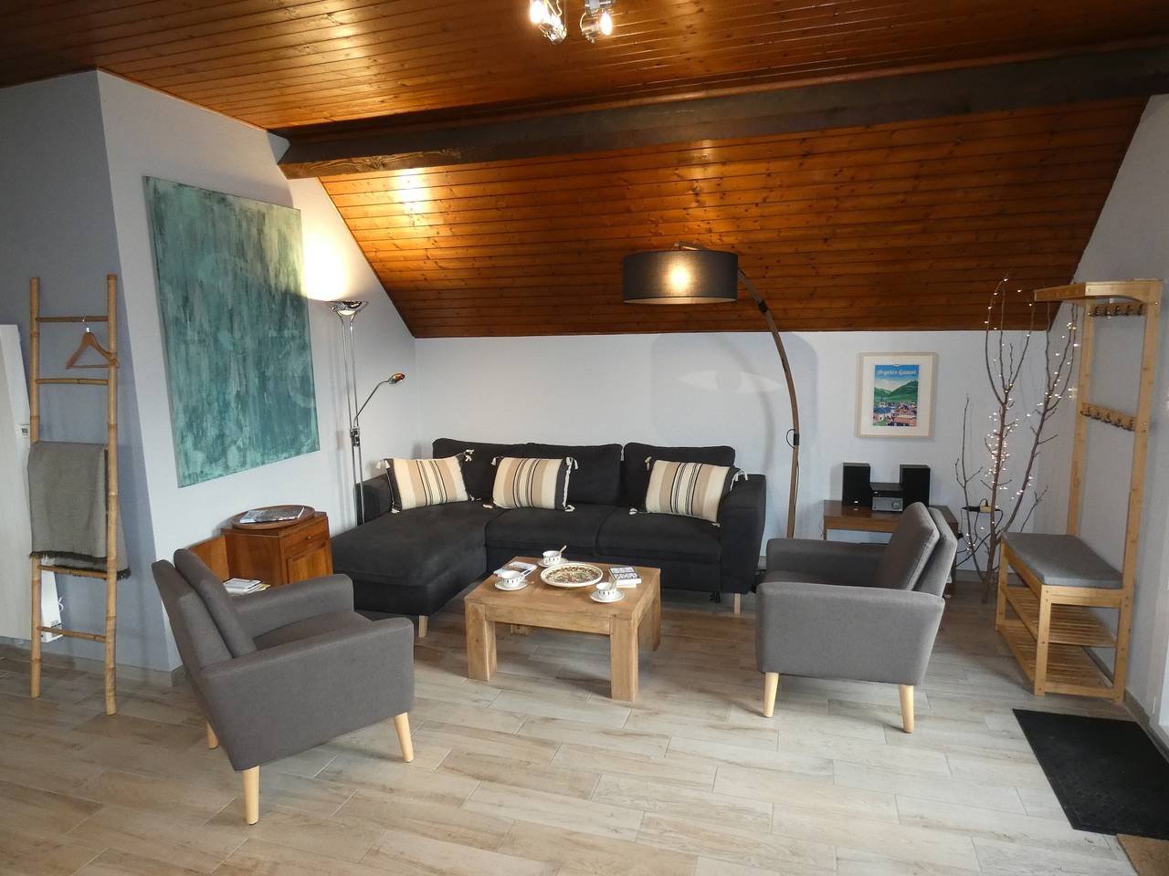 Casa de vacaciones «L’oustal De Préchac» con vistas a la montaña, terraza privada y Wi-Fi in Préchac, Parque nacional de los Pirineos
