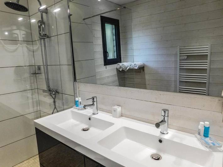 Chambre d’hôte pour 2 personnes, avec jardin ainsi que terrasse et jacuzzi, animaux acceptés en Gironde - 3