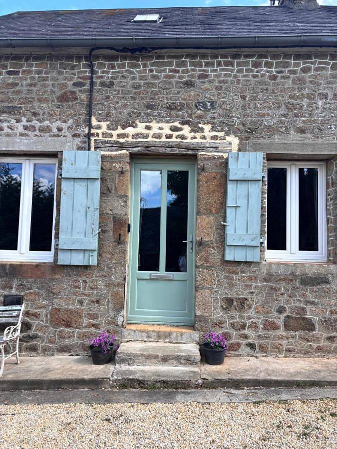 Location de vacances pour 4 personnes, avec Terrasse ainsi que Jardin et Vue à Saint-Siméon