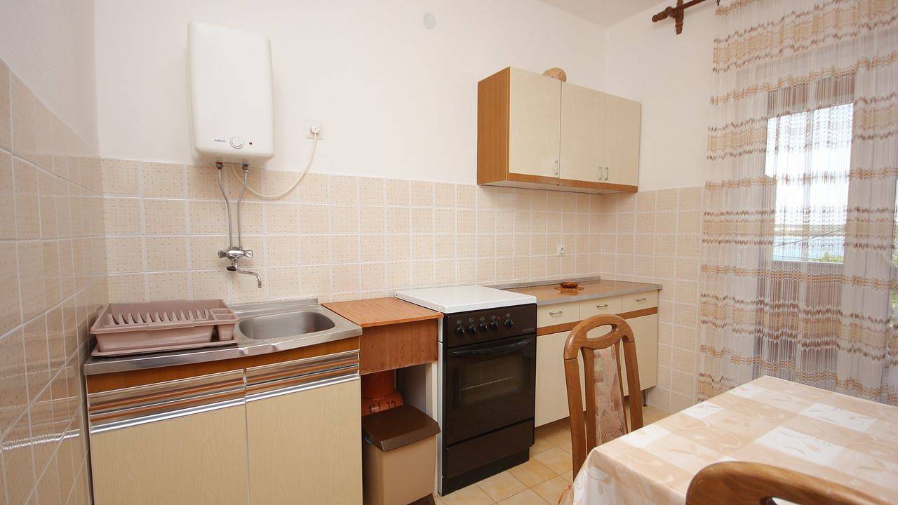 Ganze Ferienwohnung, Ferienwohnung für 5 Personen (56 m²) in Kraj in Kraj, Pasman
