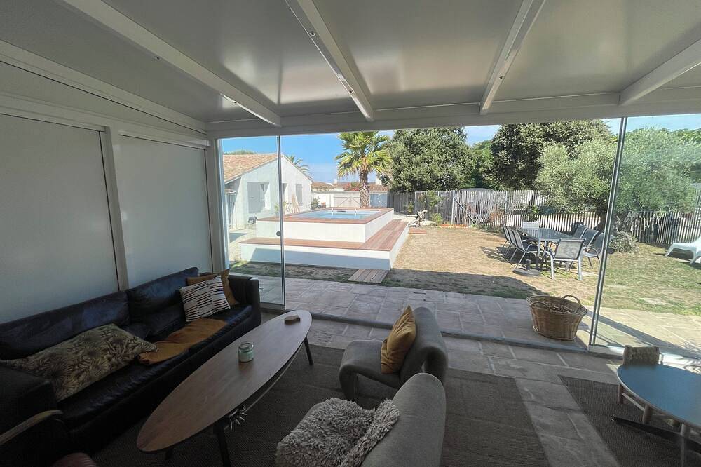 Maison Familiale Ile de Ré Plage 100m in Ars-en-Ré, Ile de Re