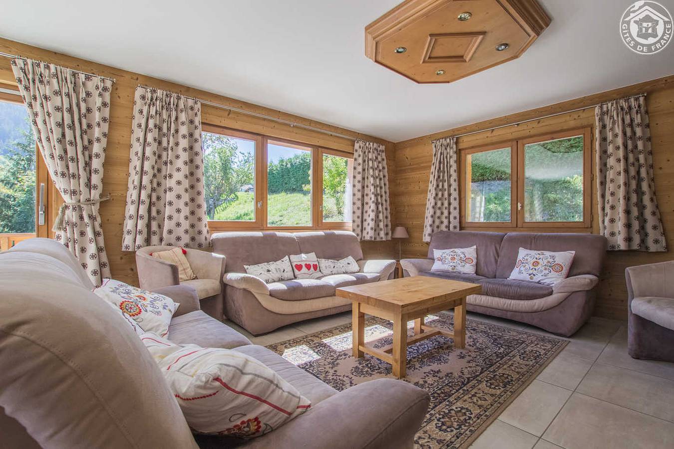 Chalet Les Charmilles in Les Allues, Massif de la Vanoise