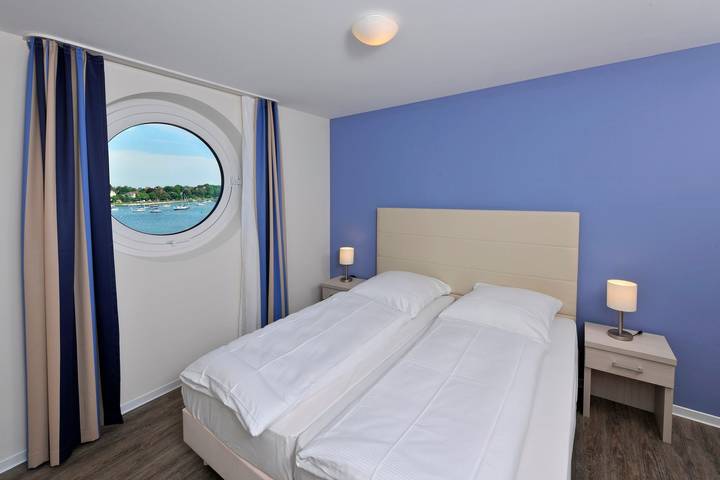 Ganze Ferienwohnung, Apartment 31 "Ankerplatz 31" Blickrichtung Binnenhafen West/Innenstadt/Seitlicher Meerblick in Eckernförde, Rendsburg-Eckernförde