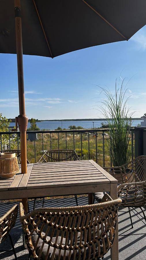 Ferienwohnung für 4 Personen, mit Balkon und Terrasse sowie Garten und Seeblick in Muldestausee - 2