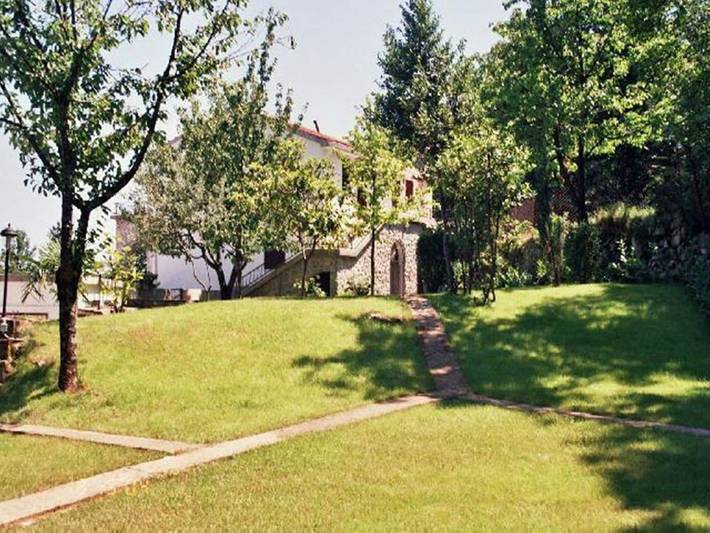 Ganze Wohnung, Geräumige Wohnung mit Terrasse und Außenküche mit Meerblick in Icici, Primorje-Gorski Kotar