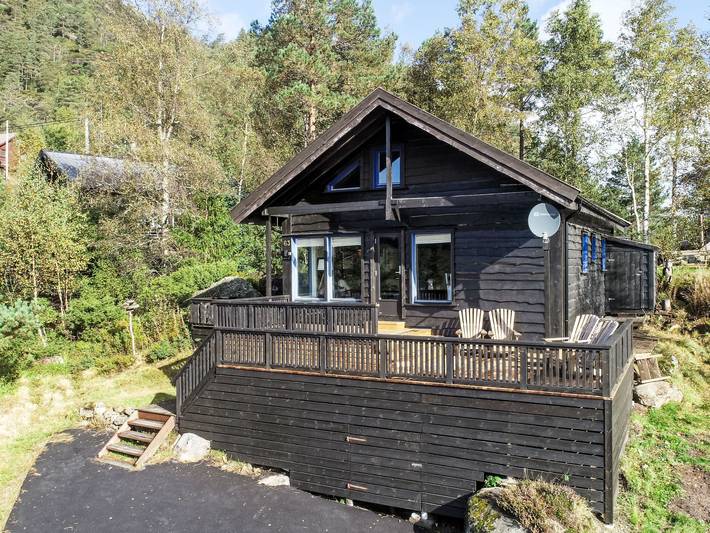 Ferienhaus für 6 Personen, mit Seeblick und Garten sowie Terrasse - 1