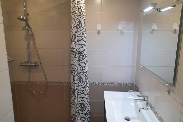 Gîte pour 4 personnes, avec terrasse et jardin dans Schnepfenried - 3