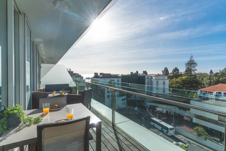 Apartamento de férias para 4 pessoas, com terraço no Funchal