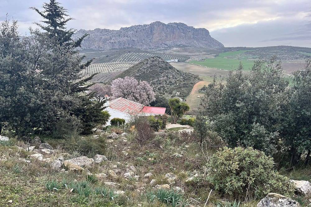 Andalucían Serenity at El Torcál in Villanueva de la Concepción, Málaga Province