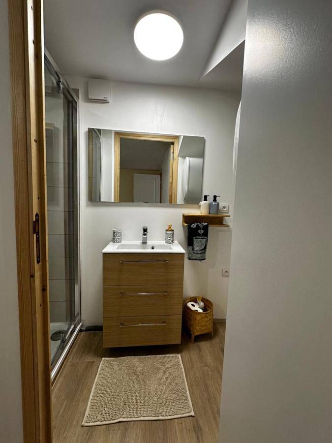 Gîte pour 2 personnes, avec terrasse à Saint-Pons-de-Thomières - 4