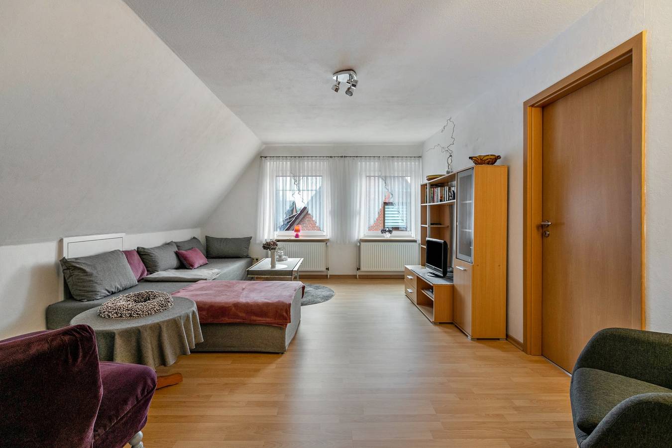Ganze Wohnung, Ferienwohnung Weise" mit Gemeinschaftsgarten und Wi-Fi in Schafstedt, Albersdorf und Umgebung