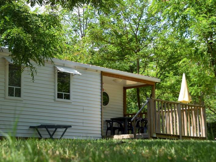 Mobil home pour 4 personnes, avec piscine
