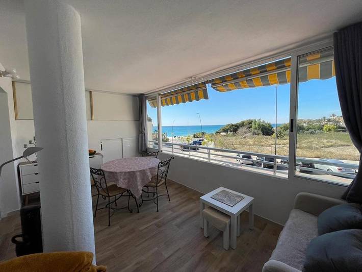 Appartement de vacances pour 5 personnes, avec piscine et vue, animaux acceptés