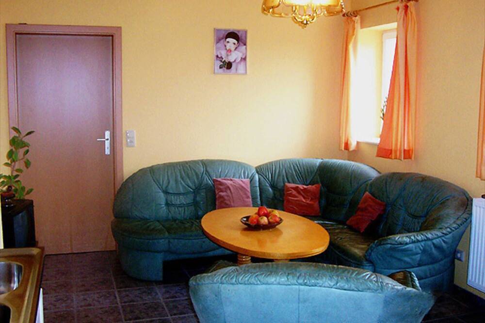 Ganze Wohnung, Ferienwohnung am Amazonas des Nordens - Ferienwohnung in Demmin, Mecklenburgische Seenplatte