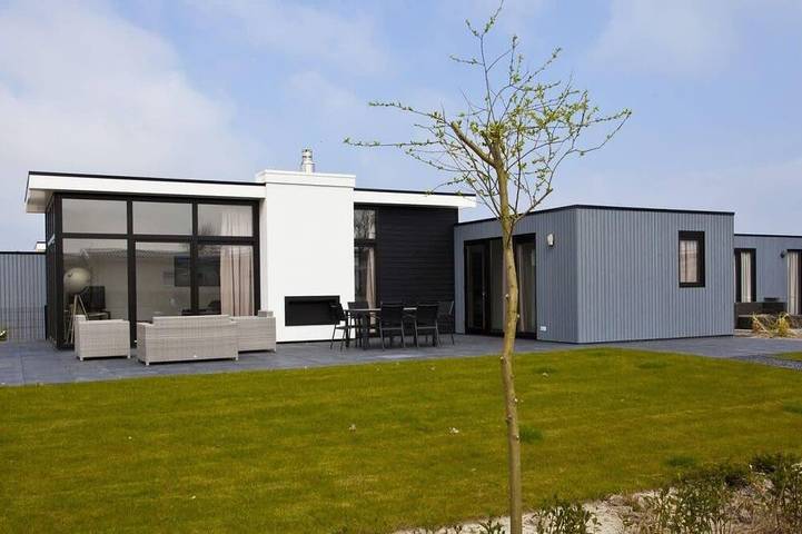 Ferienhaus für 6 Personen, mit Terrasse und Whirlpool sowie Garten