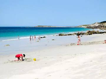 Location de vacances pour 10 personnes, avec jardin à Plouarzel