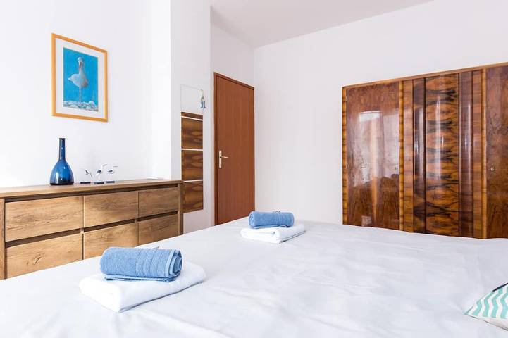 Ferienhaus für 12 Personen, mit Balkon und Terrasse sowie Garten in Punat - 2