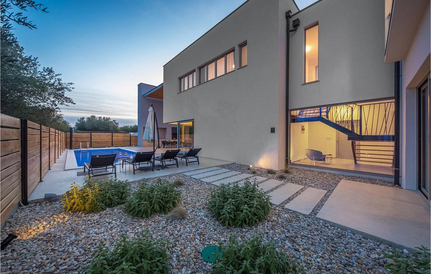 Holiday home for 10 people with terrace in Sveti Petar na Moru, Zadar