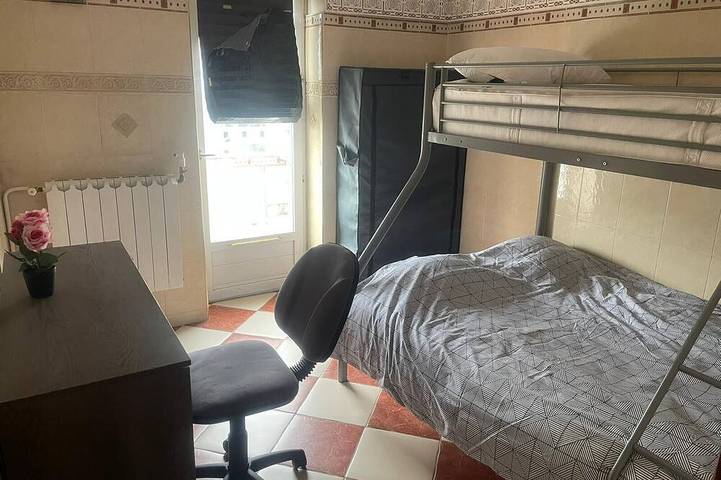 Location de vacances pour 3 personnes à Poissy - 2