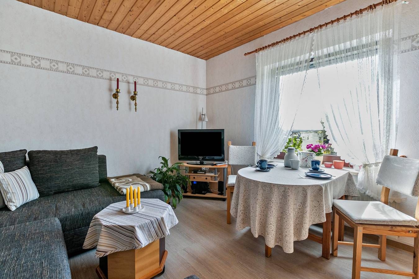 Ganze Wohnung, Ferienwohnung 'Grenznah Garten Ruhig ' mit Privatterrasse, Garten und Wi-Fi in Ladelund, Nordfriesland