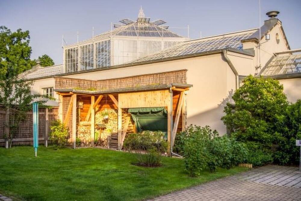 Ganze Wohnung, Moderne Ferienwohnung in Pillnitz in Loschwitz, Dresden