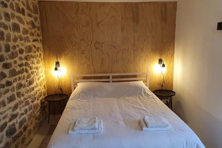 La petite maison, 2 person gite in beautiful Bourgandy in Saint-Léger-Vauban, Parque natural de Morvan