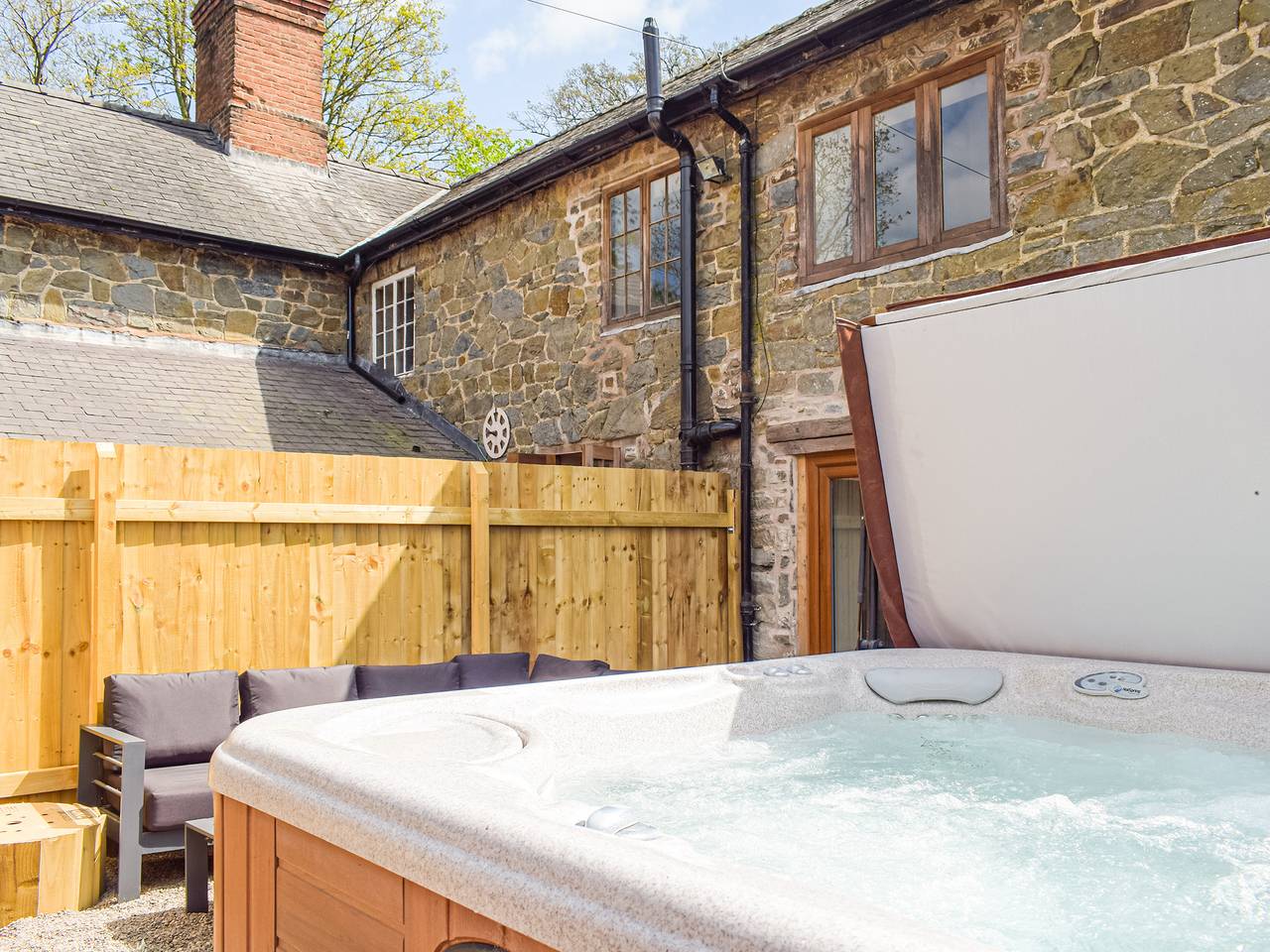 Wheelwright Cottage in Shropshire Hills