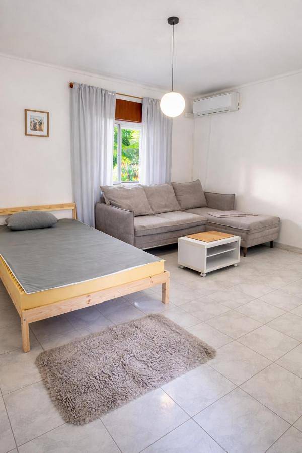 Apartamento de férias para 4 pessoas, com jardim e terraço e ainda vista, com animais de estimação em Corroios