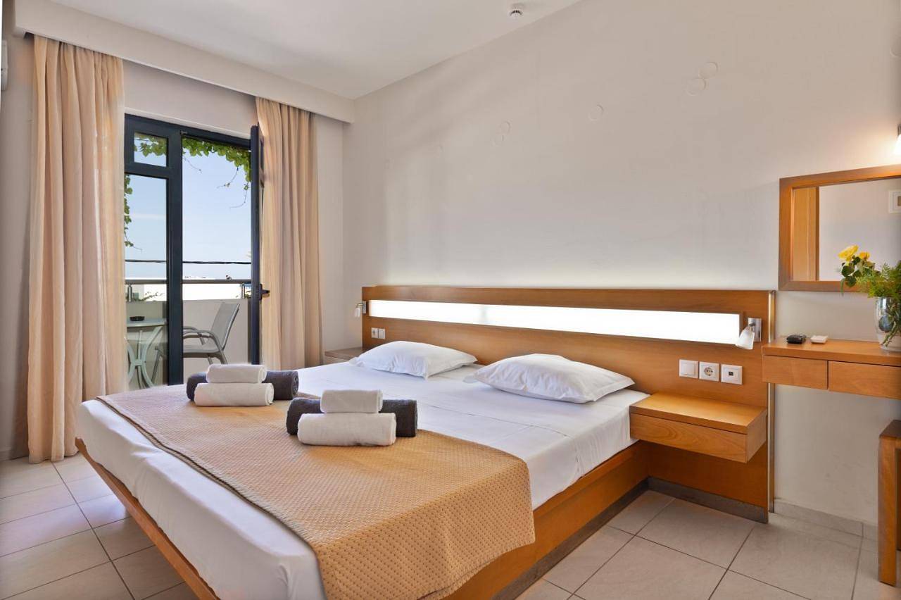 Double Room with Garden View in Région de Réthymnon