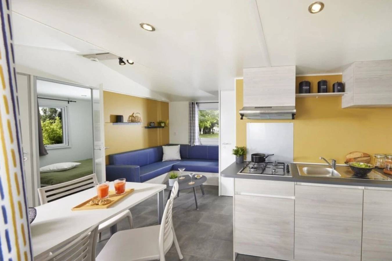 Camping 4 étoiles - Piscine - ccbecda in Gourdon, Lot