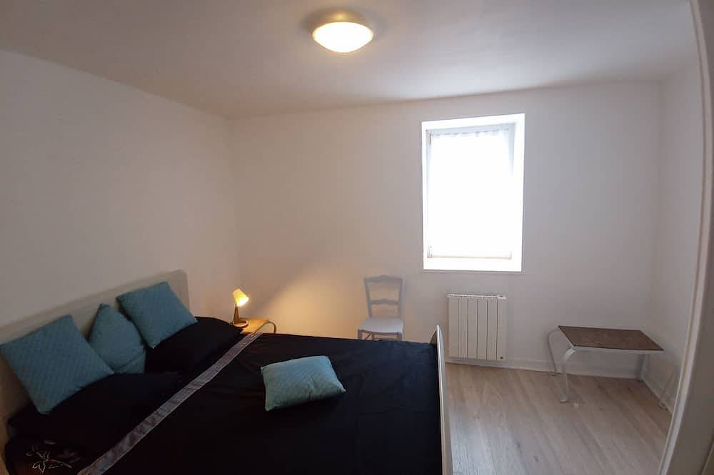 Appartement entier, Très bel appartement pour 4 personnes proche mer in Kerlouan, Région de Brest