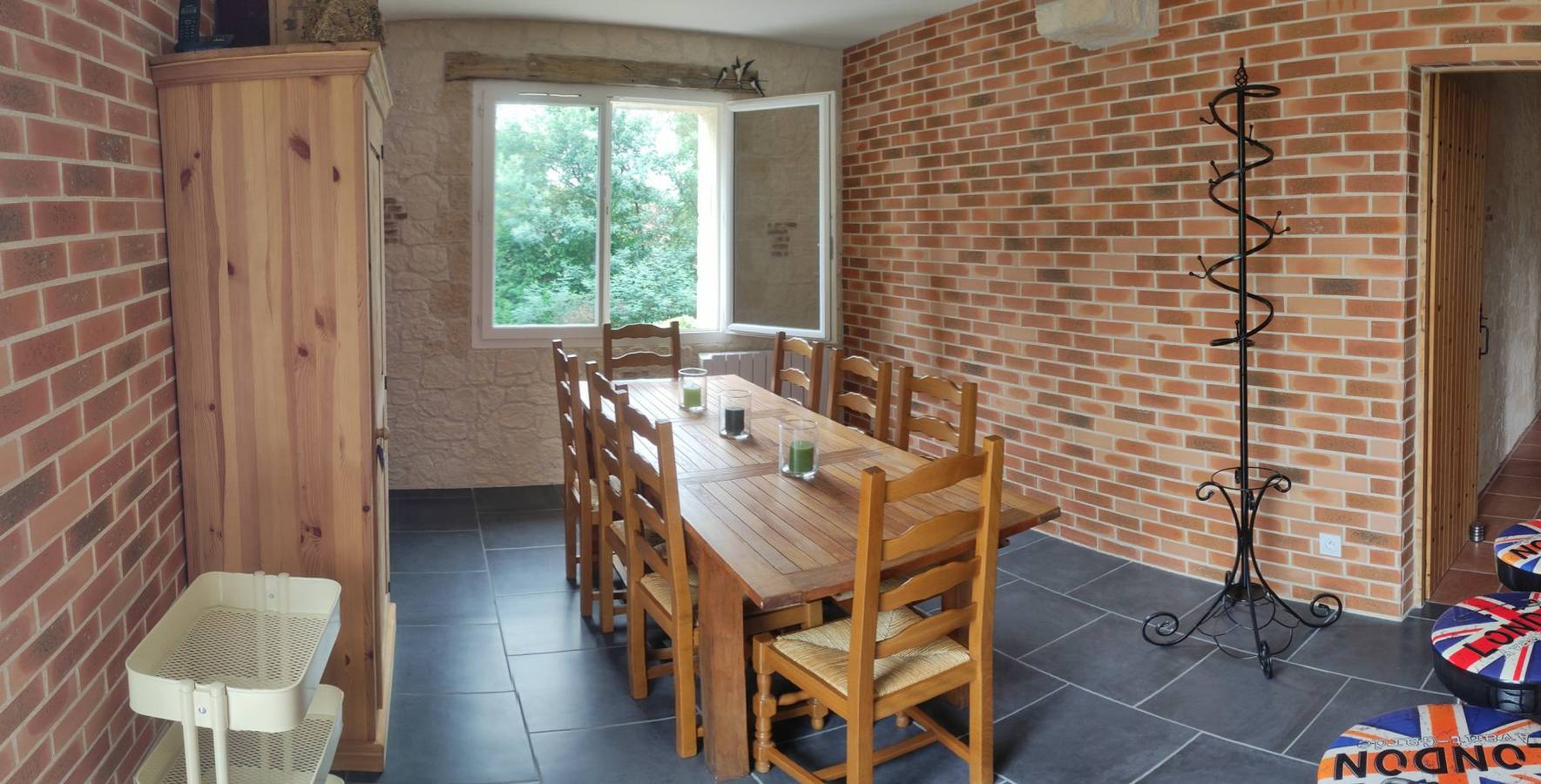 Apple Tree Cottage in Prigonrieux, Périgord Pourpre