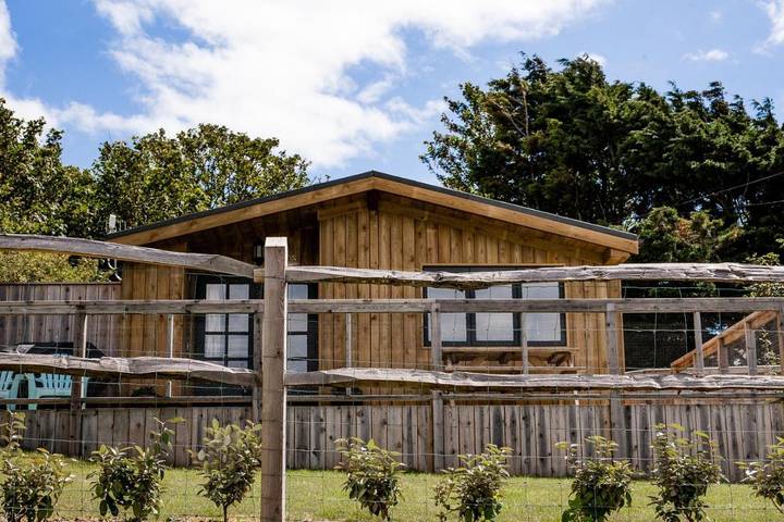 Holiday rental for 6 people, with garden and view as well as balcony in Yarmouth (Isle of Wight)