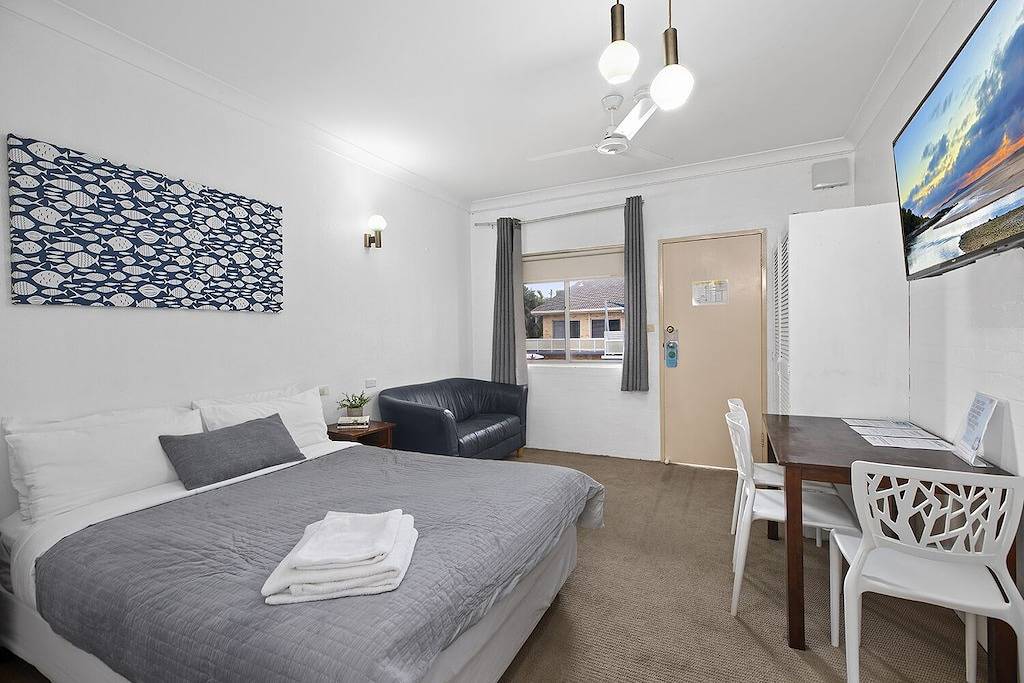 Ganze Wohnung, Coasters 29 is a motel-style studio situated in the beach-side village of Sawtell, only 250 metres f in Sawtell, New South Wales