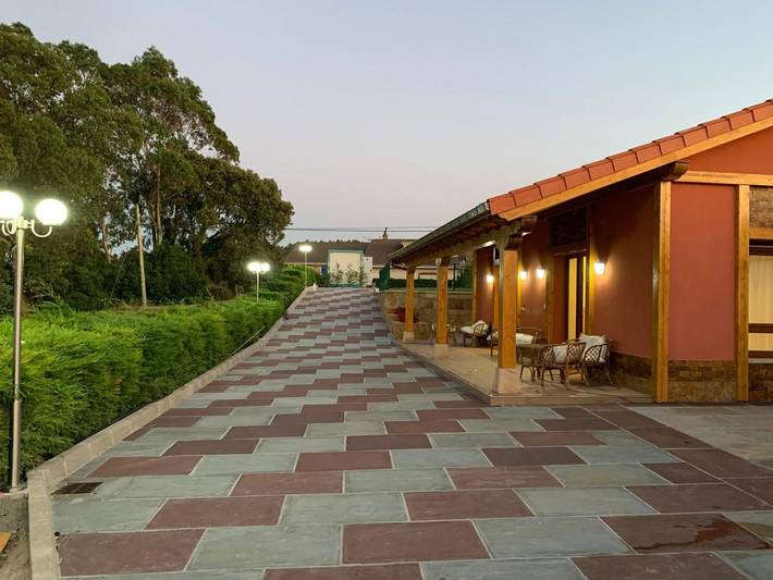Hel lejlighed, Studio with Terrace and Pool in Miengo, Cantabrian Coast
