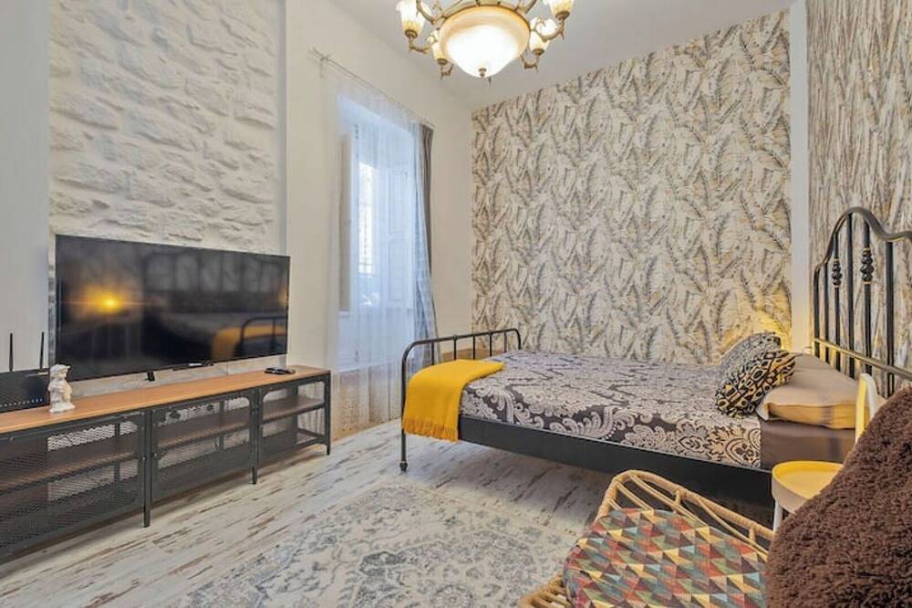 Ganze Wohnung, Castillo De San Fernando in El Barrio, Alicante