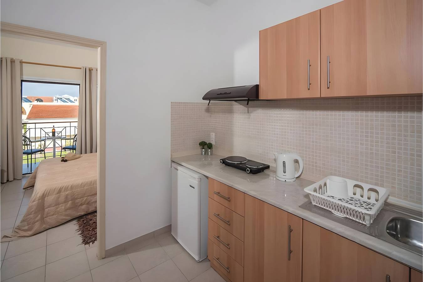 Entire apartment, Metaxa One-Bedroom 10 Apartment with Shared Pool, Wi-Fi and Air Conditioning in Kavos, Corfu
