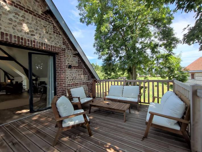 Gîte pour 6 personnes, avec terrasse et jardin