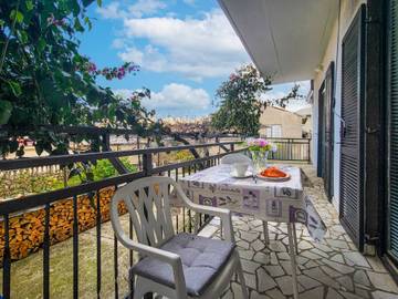 Ferienwohnung für 4 Personen, mit Garten und Terrasse, mit Haustier in Novi Vinodolski