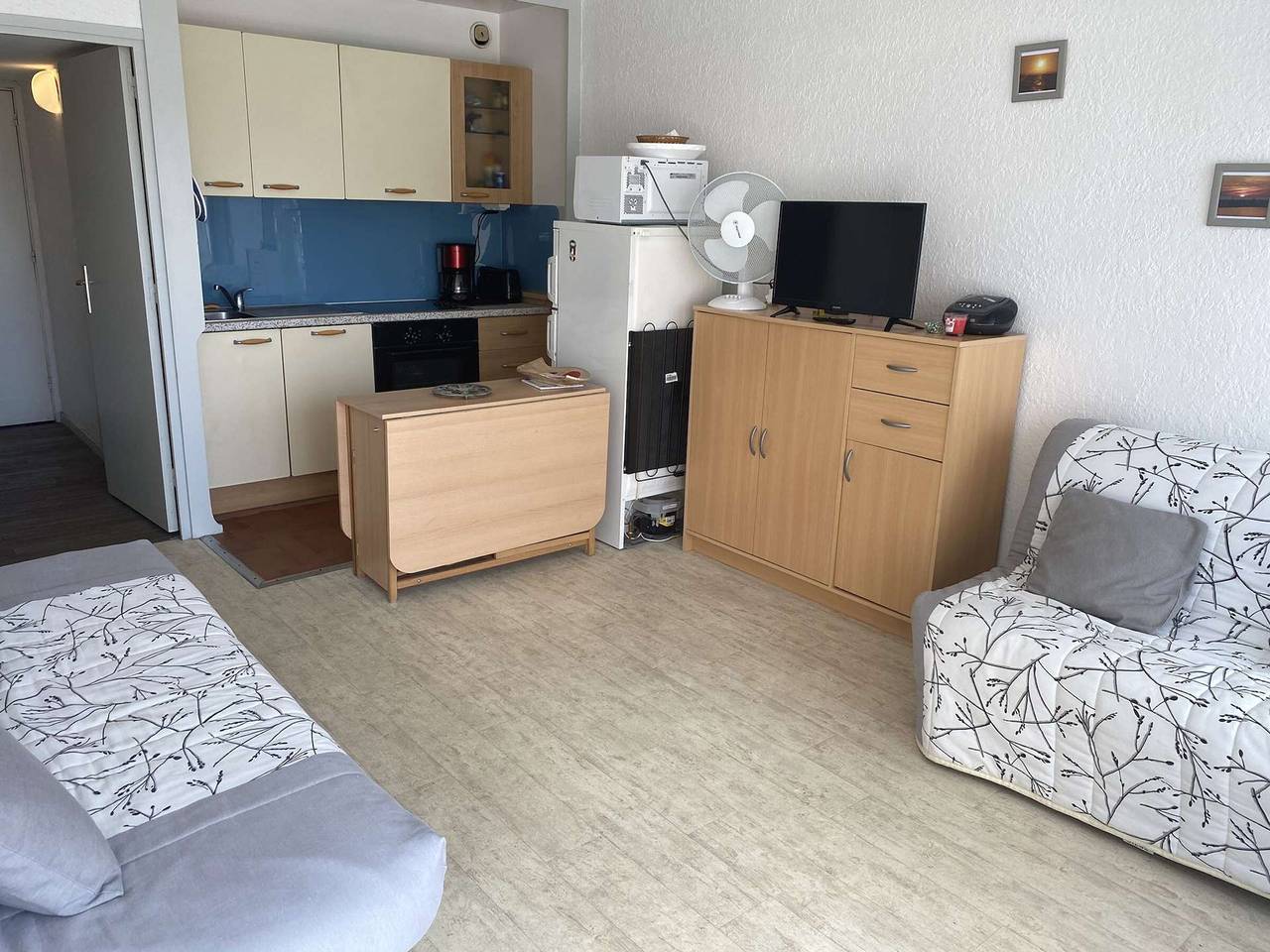 Appartement entier, Studio 4 pers avec piscine et terrasse, Port Camargue in Port Camargue, Le Grau-du-Roi