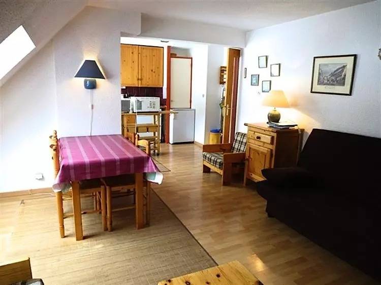 Ganzes Studio, Studiokabine mit Terrasse Süd in Barèges, Nationalpark Pyrenäen